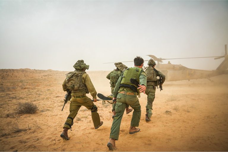 איך יודעים אם אדם סובל מפוסט טראומה?